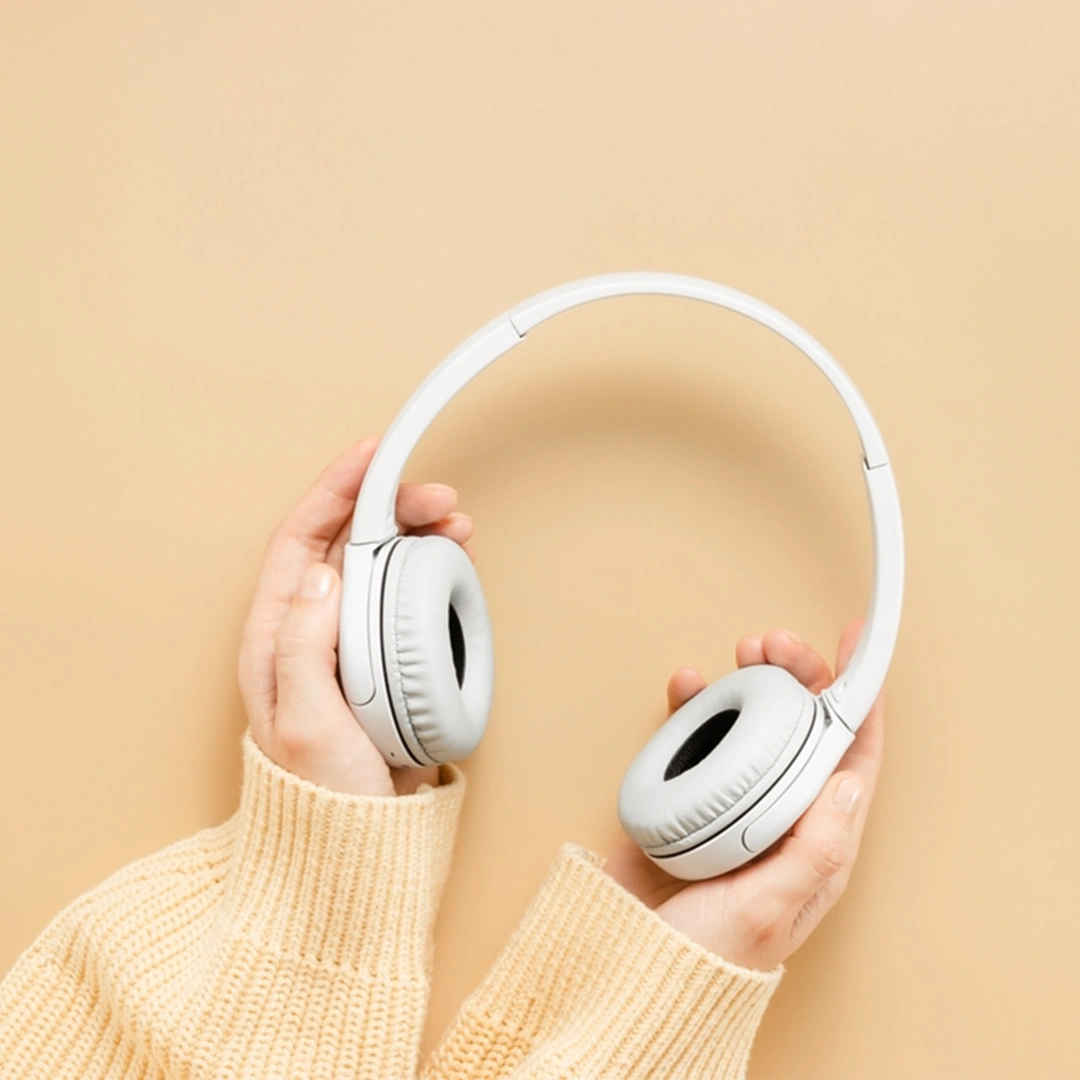 headphone thumbnail image